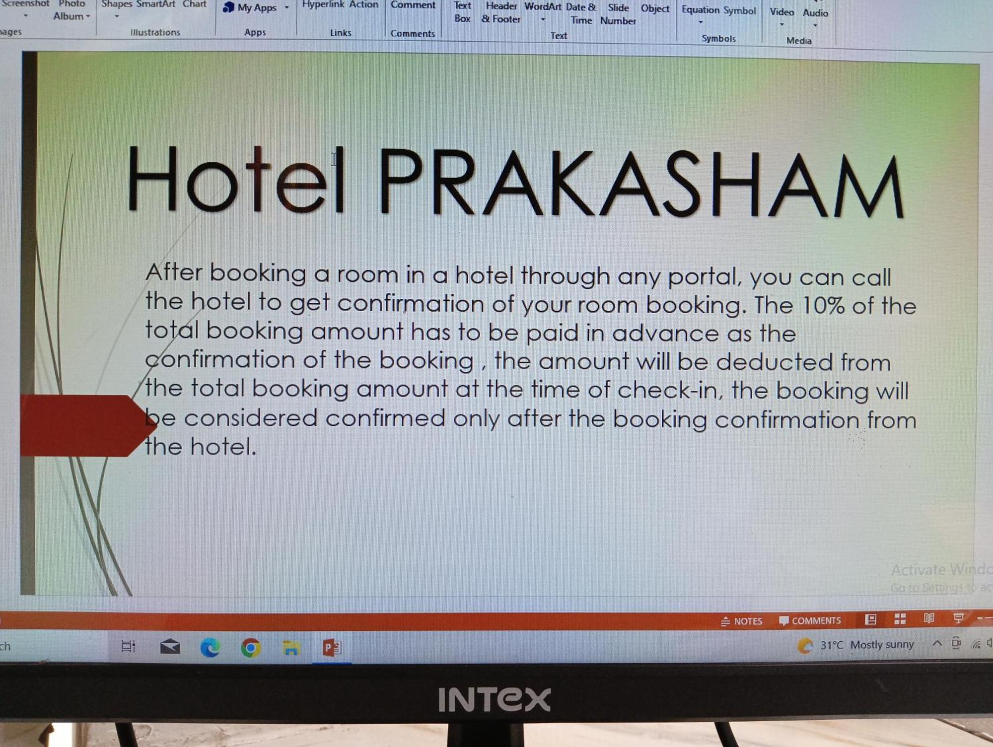 Hotel Prakasham Ujjain Extérieur photo