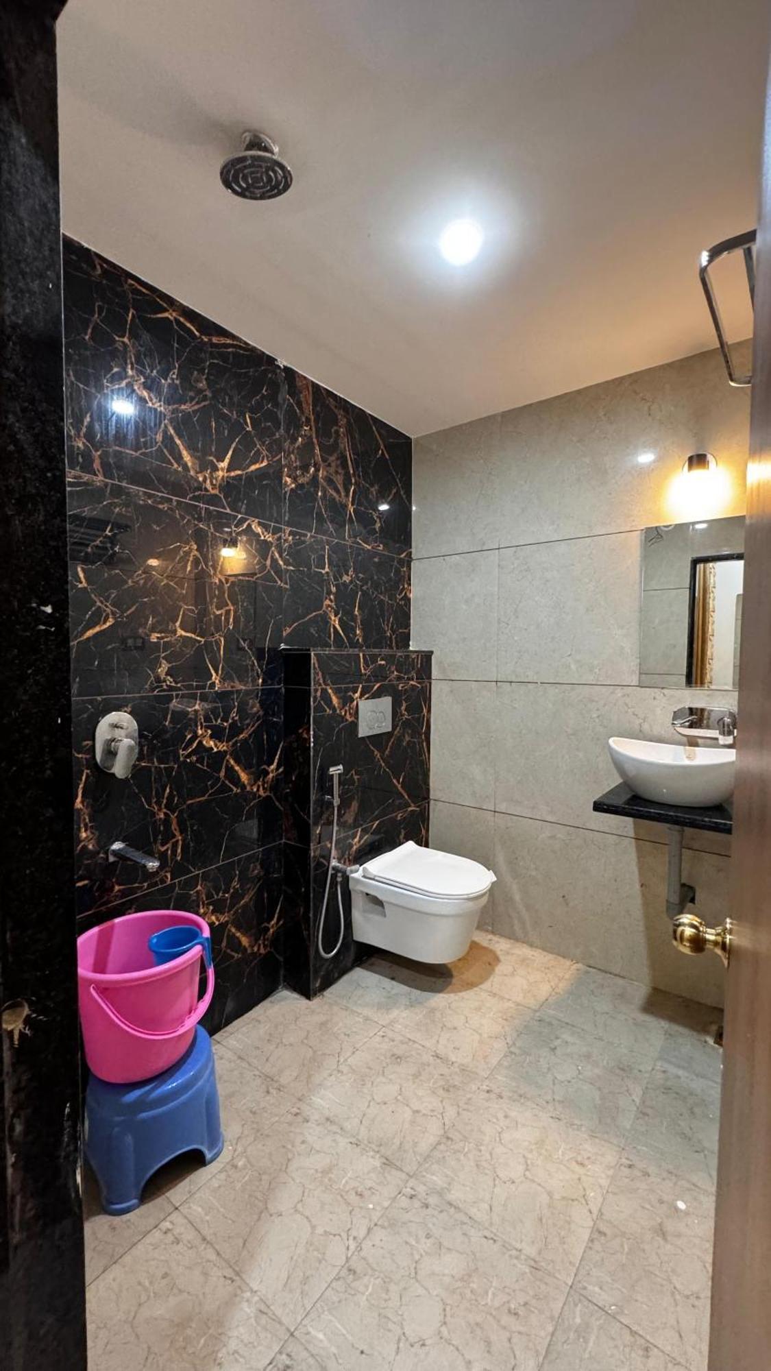 Hotel Prakasham Ujjain Extérieur photo